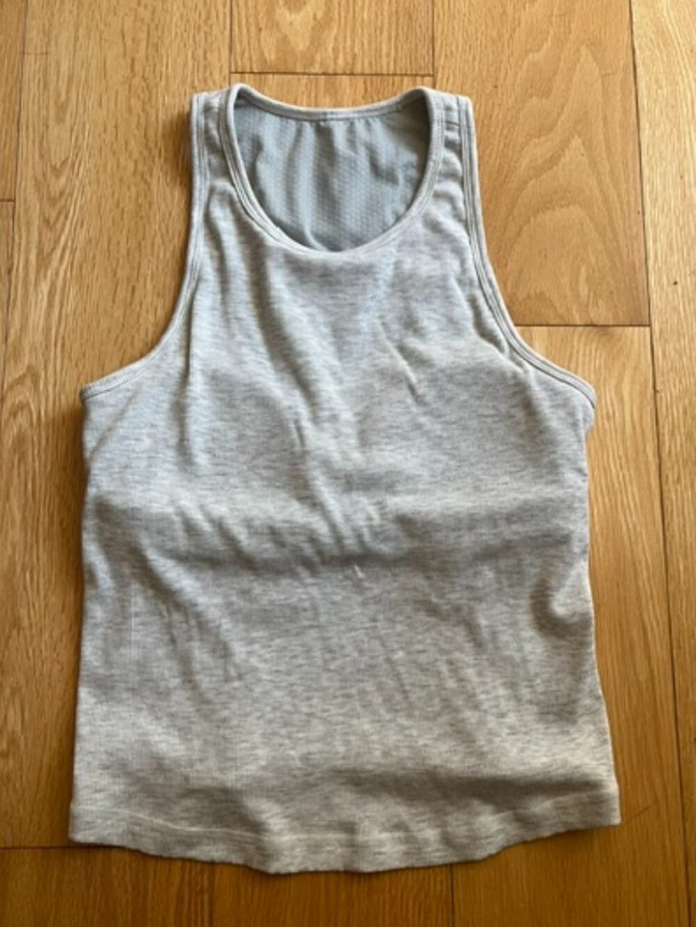 Vuori Pose Plyo Tank Womens Small Gray Ribbed Built In Bra Cropped Athletic